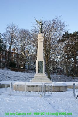 Hastings' Alexandra park in the Snow
